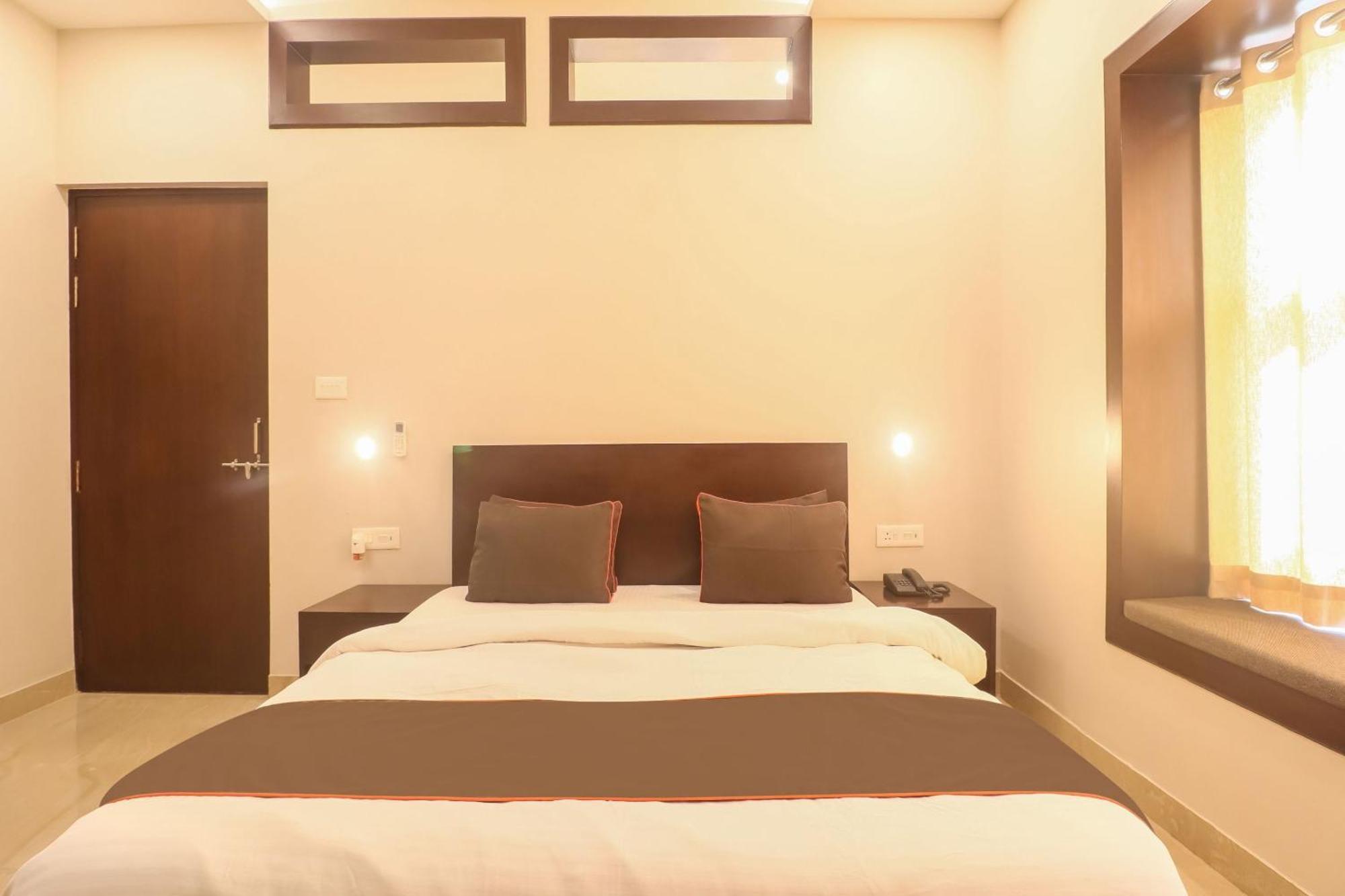 לקנאו Townhouse Amaraa Farms Near Lulu Hypermarket מראה חיצוני תמונה