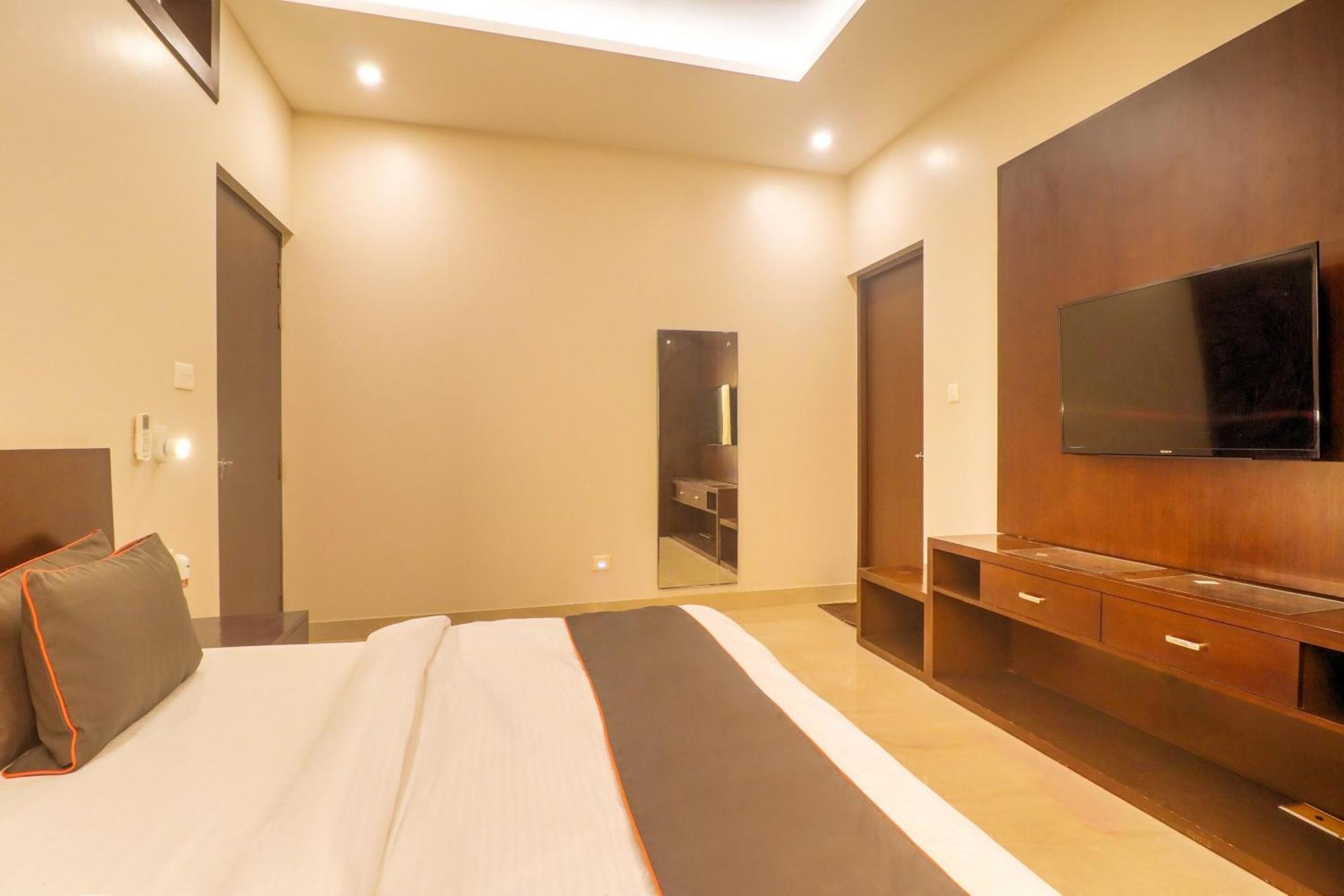 לקנאו Townhouse Amaraa Farms Near Lulu Hypermarket מראה חיצוני תמונה