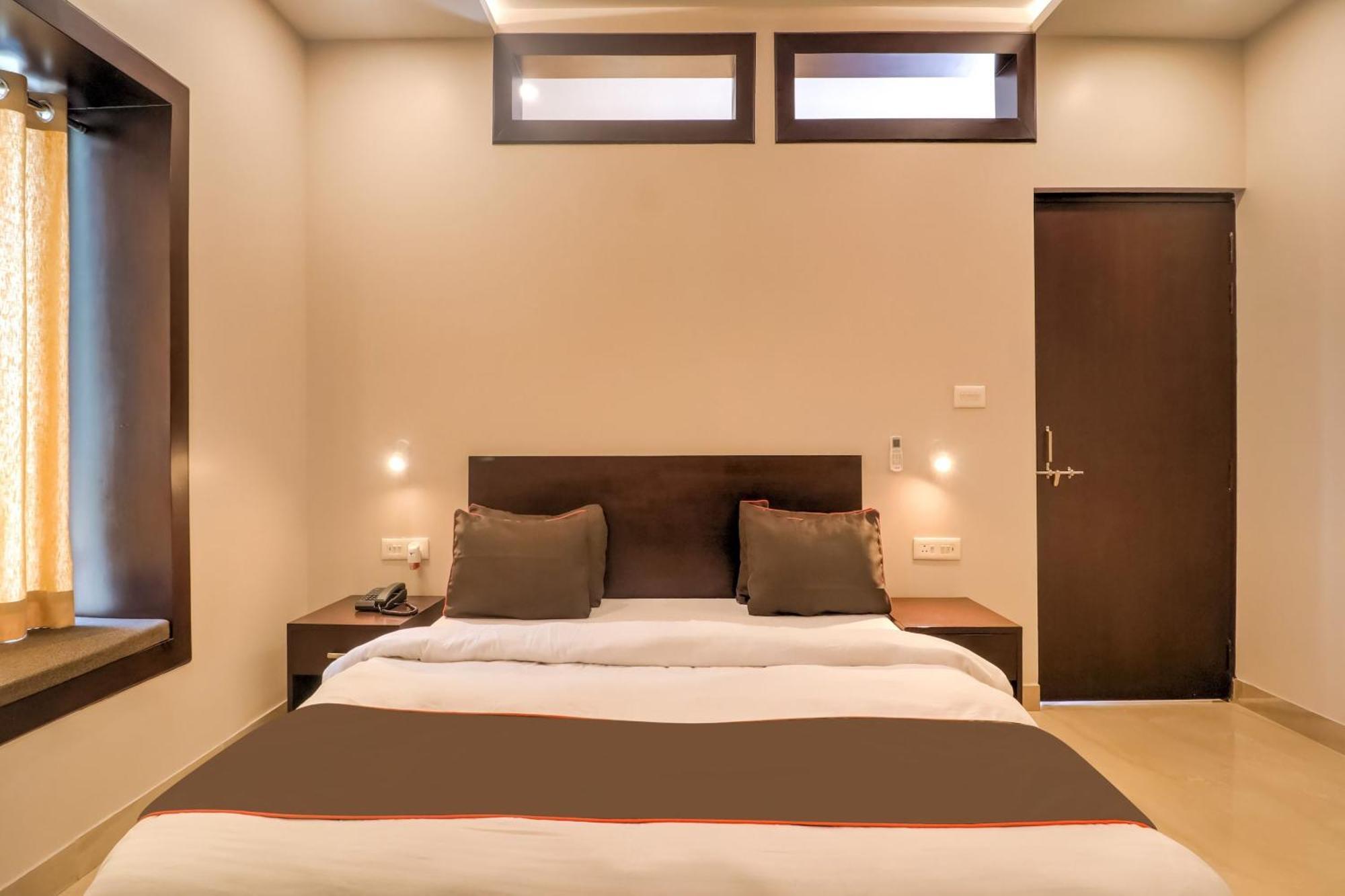 לקנאו Townhouse Amaraa Farms Near Lulu Hypermarket מראה חיצוני תמונה